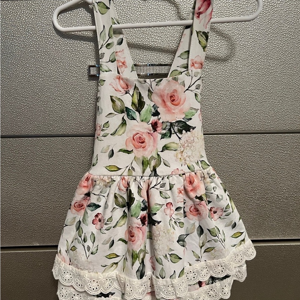 4T Liv and Stella white floral romper
